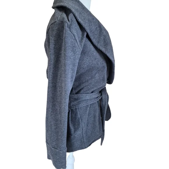 The North Face Dark Gray Women's Apparel - Picture 3 of 8